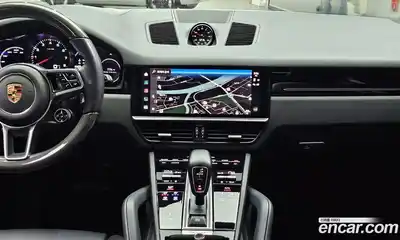 Porsche Cayenne 2023 3.0 Автомат в Москве № 213131, миниатюра 9