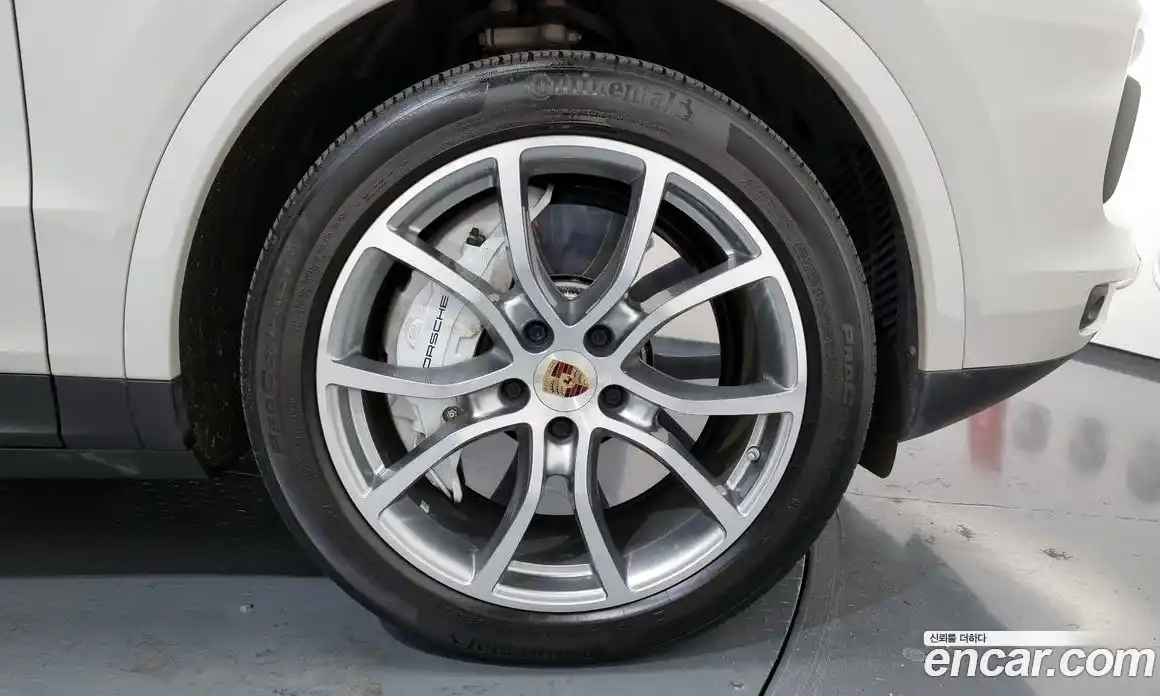 Porsche Cayenne 2020 3.0 Автомат в Москве № 213134, фото 20