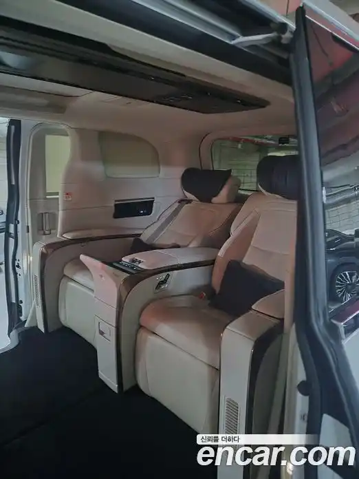 Lexus LM 2025 2.4 Автомат в Москве № 214781, фото 5