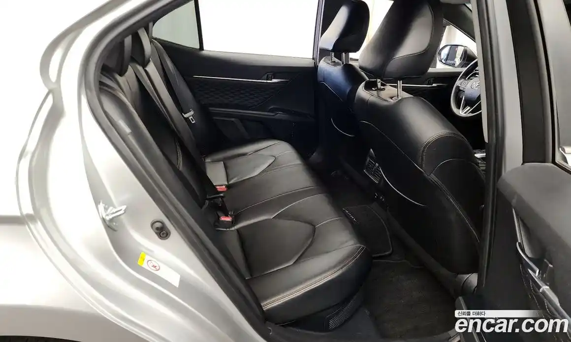 Toyota Camry 2019 2.5 Автомат в Москве № 215526, фото 12