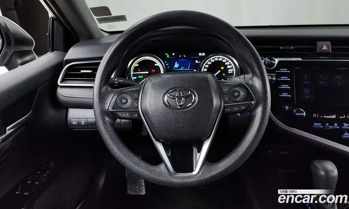 Toyota Camry 2019 2.5 Автомат в Москве № 215526, фото 13