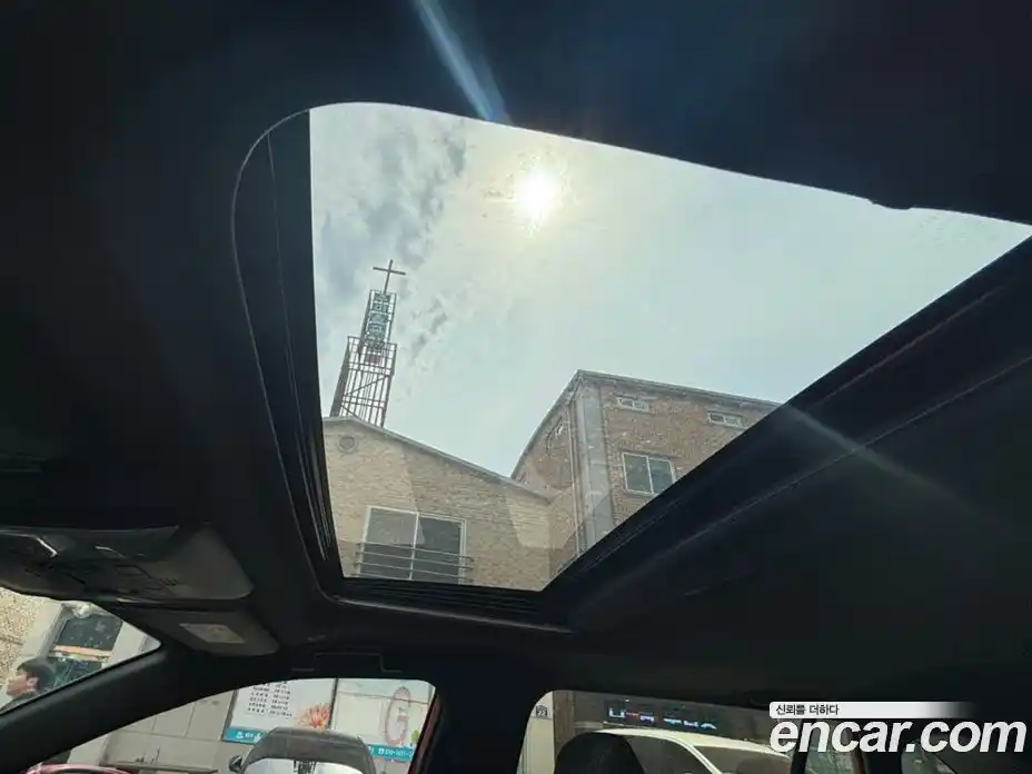 Toyota RAV4 2024 2.5 Автомат в Москве № 215634, фото 11