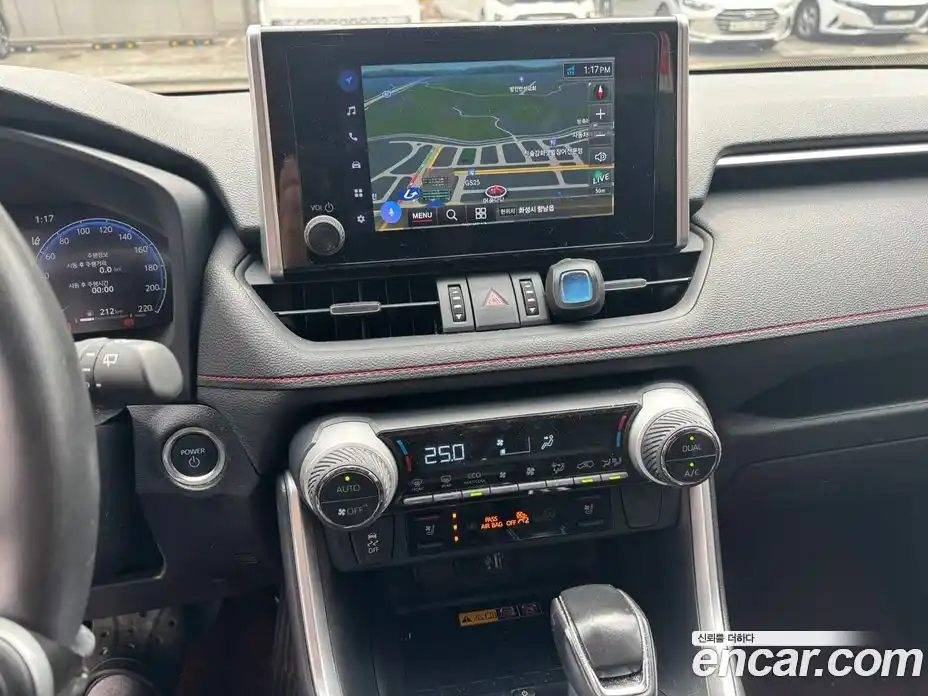 Toyota RAV4 2024 2.5 Автомат в Москве № 215634, фото 15