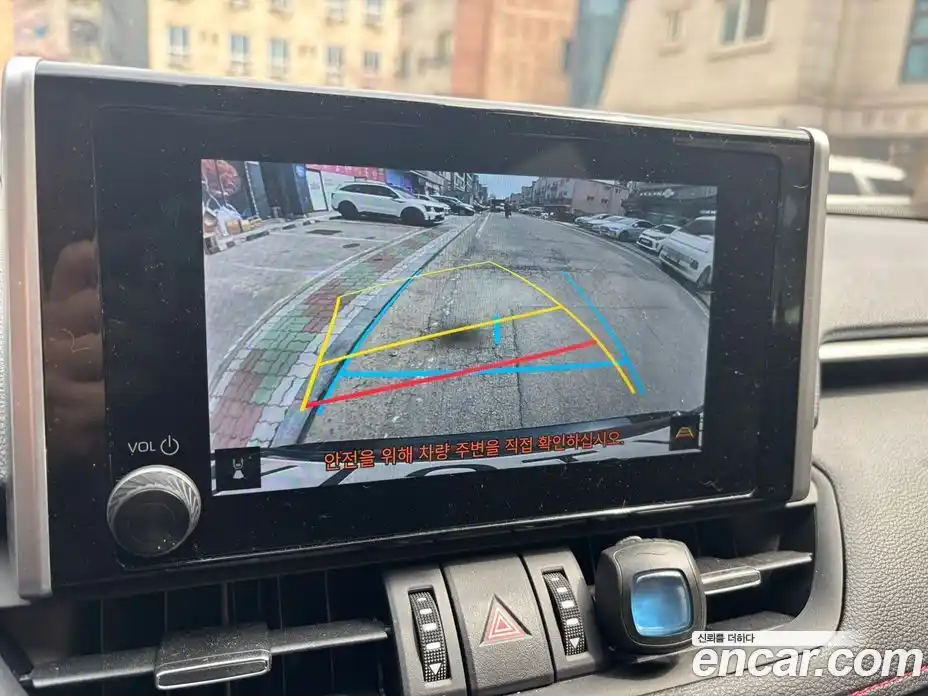 Toyota RAV4 2024 2.5 Автомат в Москве № 215634, фото 16