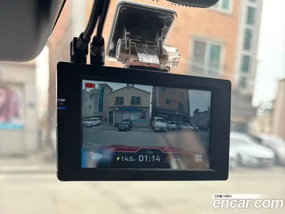 Toyota RAV4 2024 2.5 Автомат в Москве № 215634, фото 17