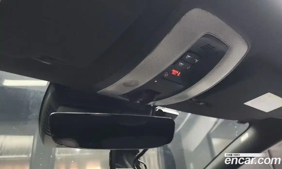 Volvo V60 2016 2.0 Автомат в Москве № 218052, фото 1