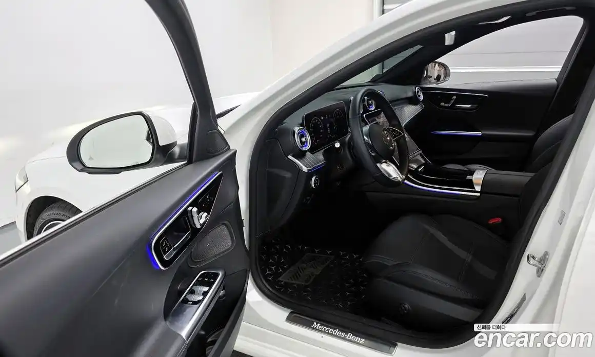 Mercedes-Benz C-Class 2023 2.0 Автомат в Москве № 220516, фото 15