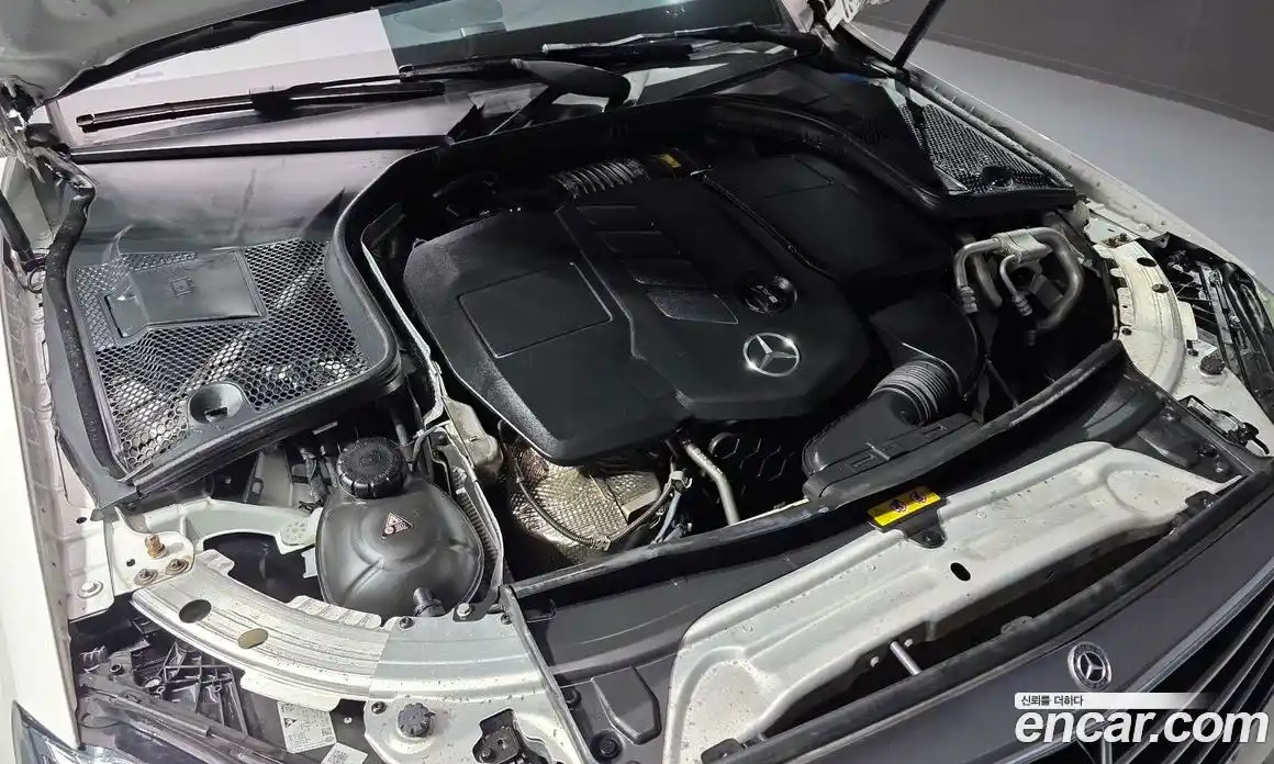 Mercedes-Benz C-Class 2019 1.9 Автомат в Москве № 221434, фото 1