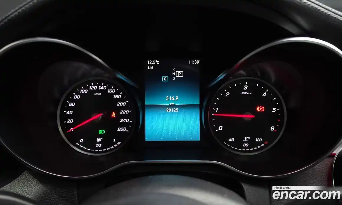 Mercedes-Benz C-Class 2019 1.9 Автомат в Москве № 221434, фото 15