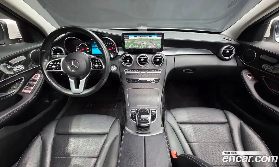 Mercedes-Benz C-Class 2019 1.9 Автомат в Москве № 221434, фото 18