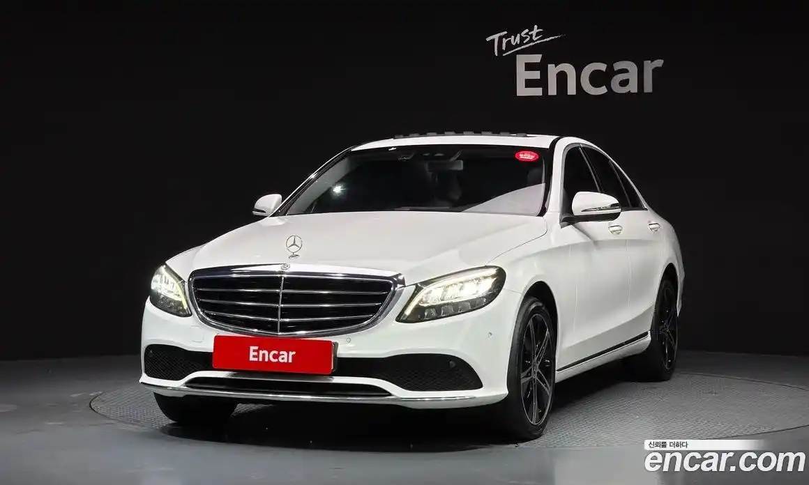 Mercedes-Benz C-Class 2019 1.9 Автомат в Москве № 221434, фото 10