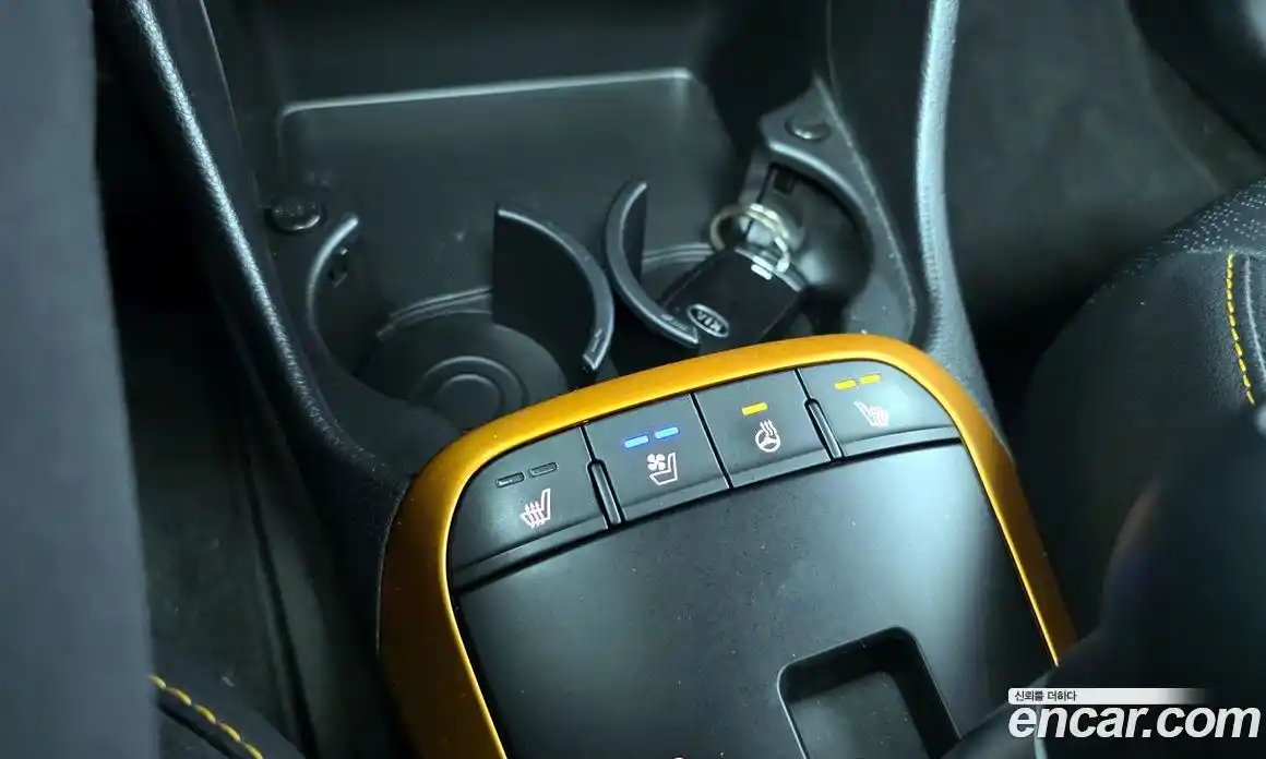 Kia Morning 2021 1.0 Автомат в Москве № 22143, фото 13