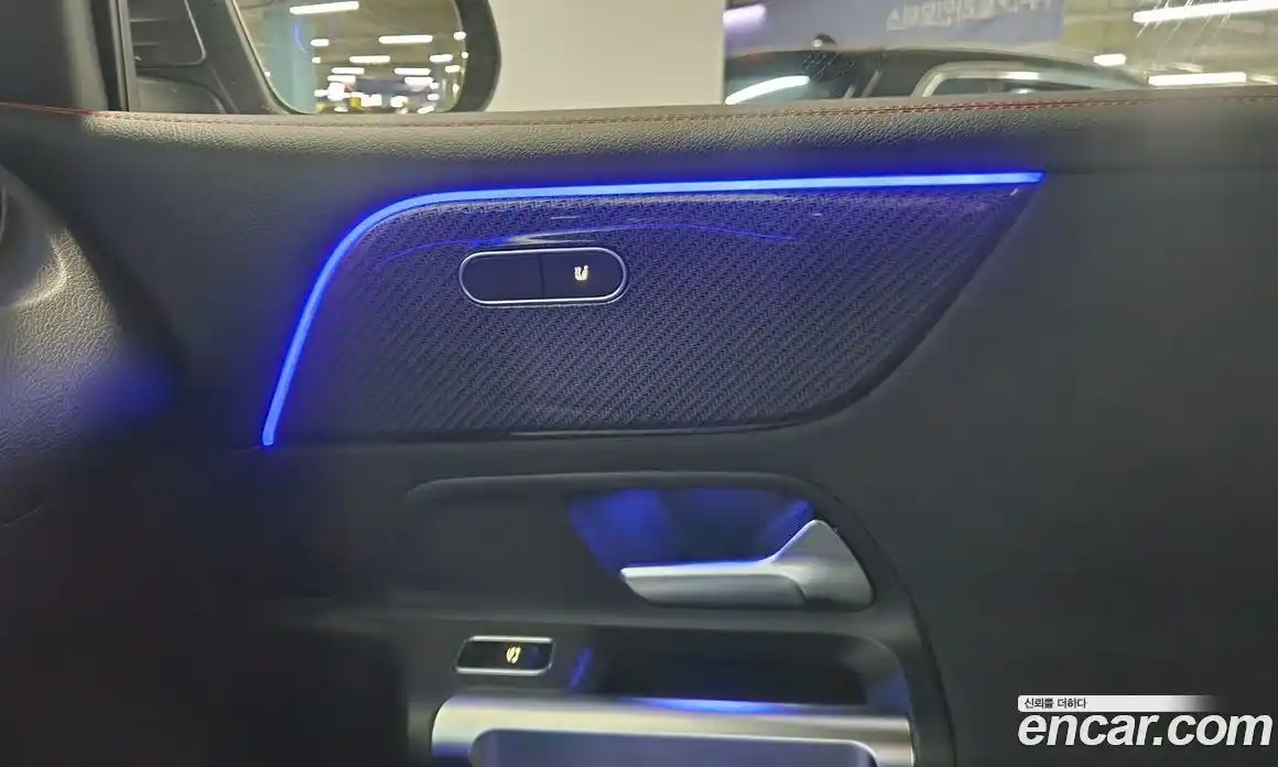 Mercedes-Benz GLB-Class 2022 2.0 Автомат в Москве № 222525, фото 17