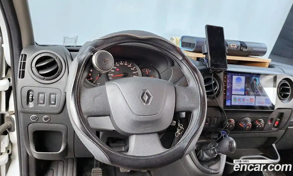 Renault Master 2019 2.3 Механическая в Москве № 222621, фото 13