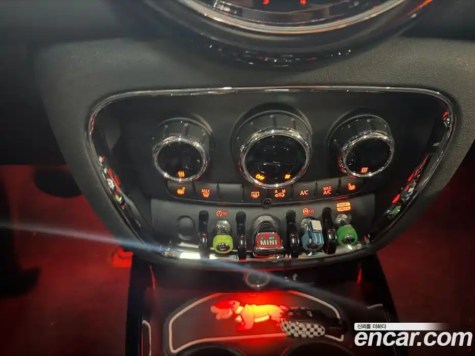 Mini Clubman 2023 1.5 Автомат в Москве № 226282, фото 14