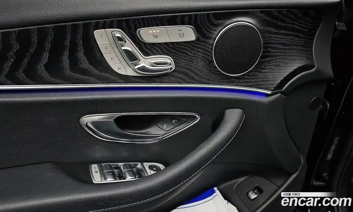 Mercedes-Benz E-Class 2019 1.9 Автомат в Москве № 226939, фото 16