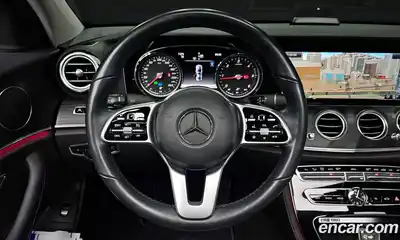 Mercedes-Benz E-Class 2019 1.9 Автомат в Москве № 226939, миниатюра 4