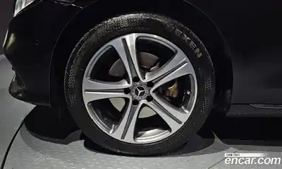 Mercedes-Benz E-Class 2019 1.9 Автомат в Москве № 226939, миниатюра 8