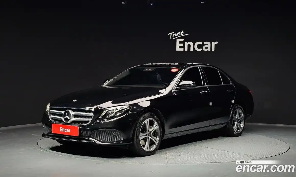 Mercedes-Benz E-Class 2019 1.9 Автомат в Москве № 226939, фото 10