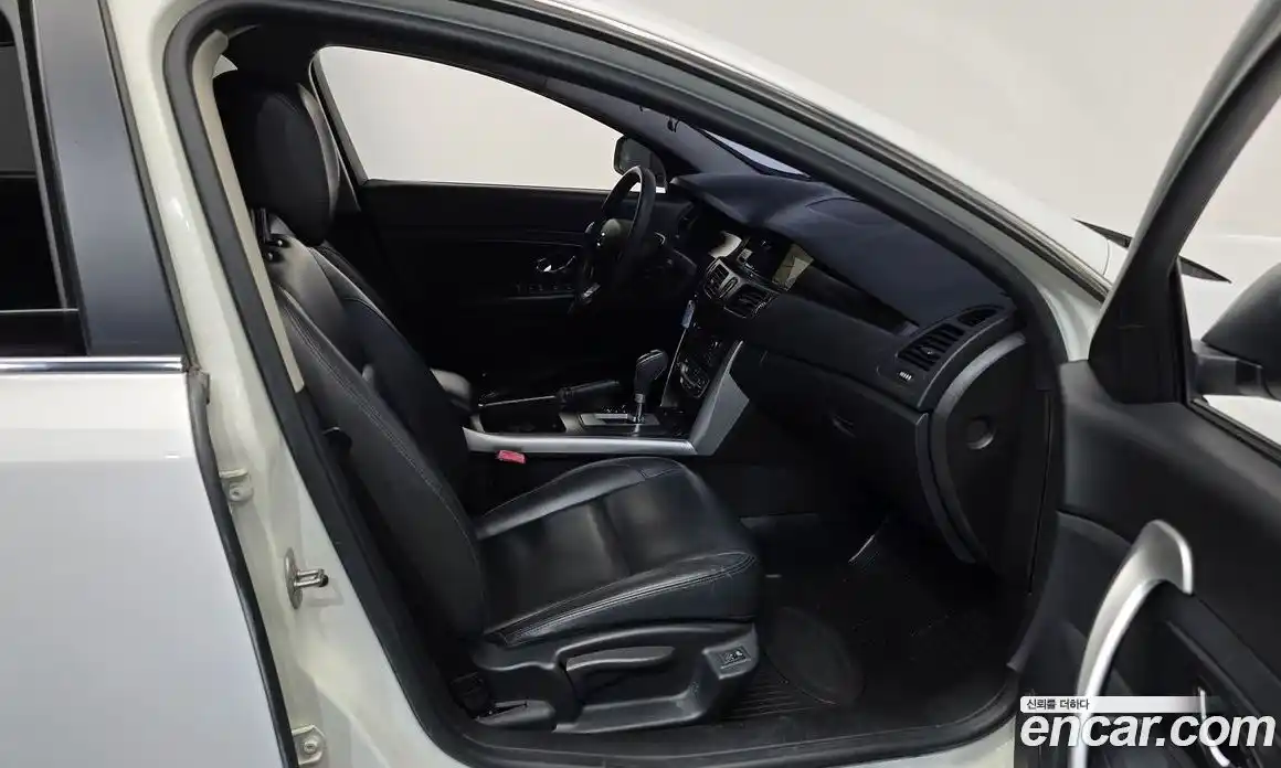 Renault SM5 2016 2.0 Автомат в Москве № 227204, фото 14