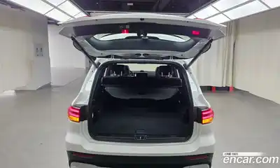 Mercedes-Benz GLB-Class 2025 2.0 Автомат в Москве № 229393, миниатюра 12