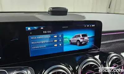 Mercedes-Benz GLB-Class 2025 2.0 Автомат в Москве № 229393, миниатюра 5