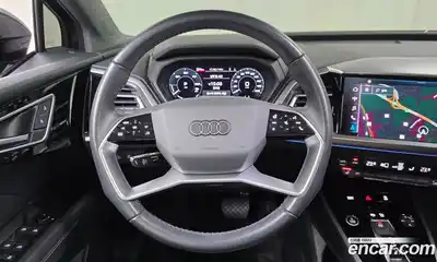 Audi Q4 e-tron 2022 0.2 Автомат в Москве № 229977, миниатюра 5