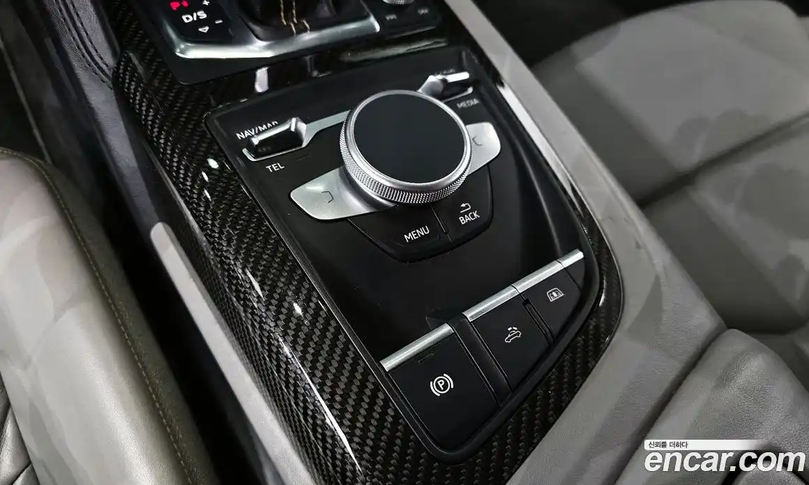 Audi R8 2017 5.2 Автомат в Москве № 230041, фото 7