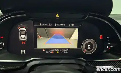 Audi R8 2017 5.2 Автомат в Москве № 230041, миниатюра 9