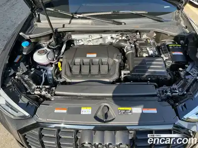 Audi Q3 2025 2.0 Автомат в Москве № 230295, миниатюра 6