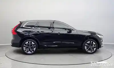 Volvo XC60 2026 2.0 Автомат в Москве № 230733, миниатюра 4