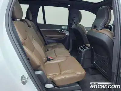 Volvo XC90 2024 2.0 Автомат в Москве № 230787, миниатюра 11