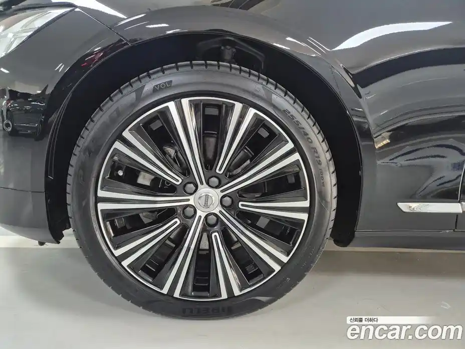 Volvo S90 2024 2.0 Автомат в Москве № 230852, фото 5