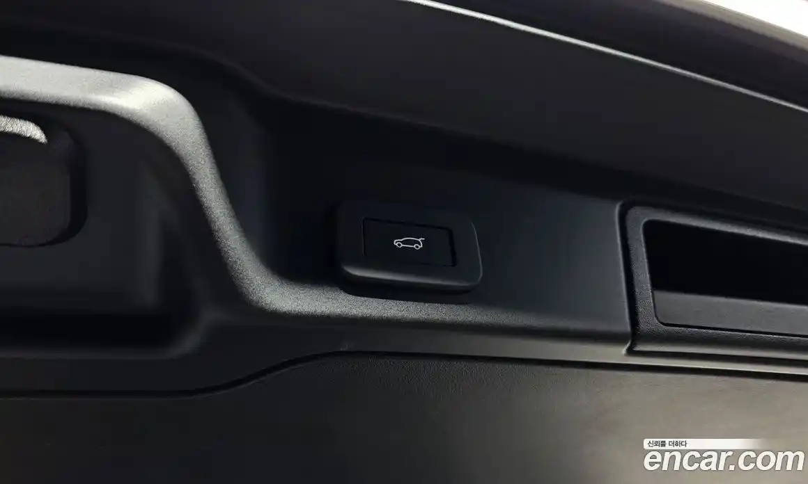 Land Rover Range-Rover Evoque 2026 2.0 Автомат в Москве № 231147, фото 20