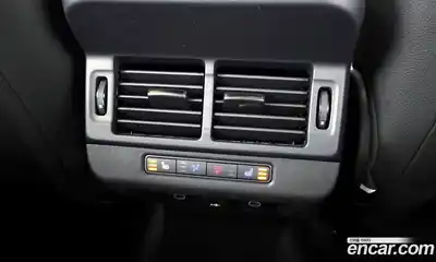 Land Rover Range-Rover Evoque 2026 2.0 Автомат в Москве № 231147, миниатюра 2