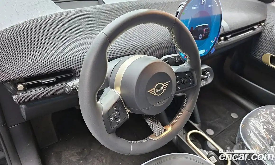 Mini Cooper 2024 0.1 Автомат в Москве № 231377, фото 13