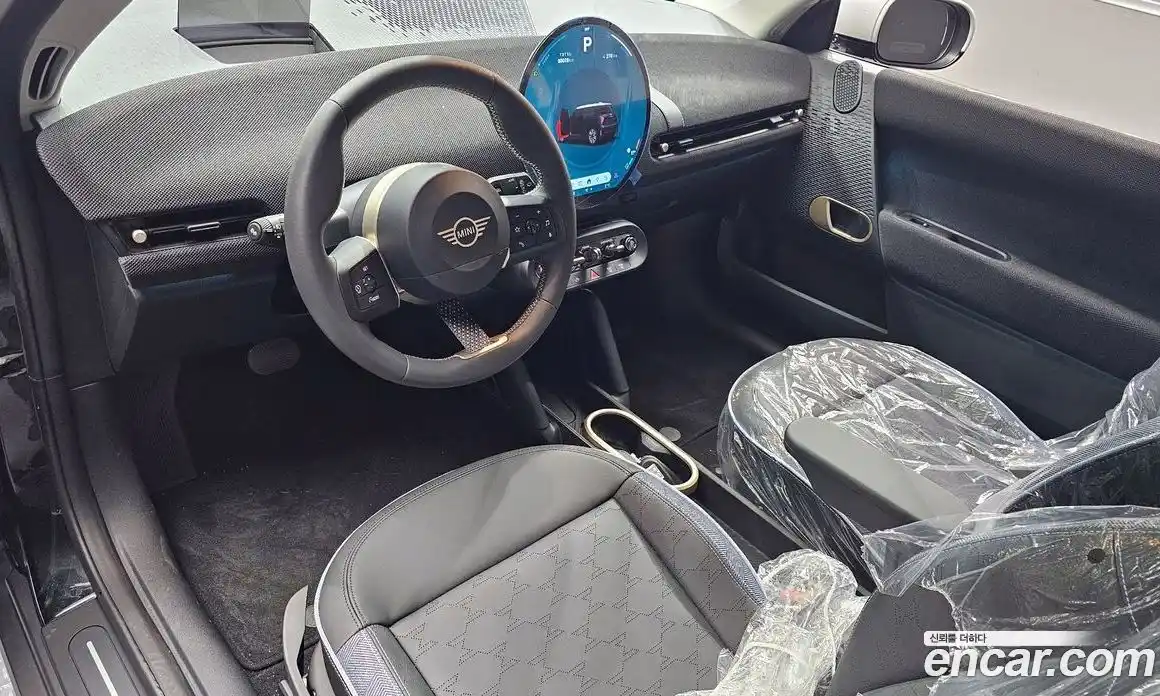 Mini Cooper 2024 0.1 Автомат в Москве № 231377, фото 7