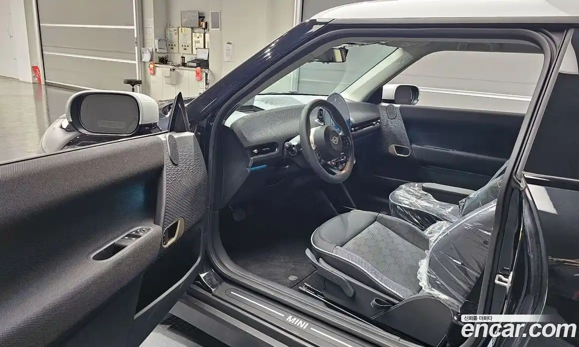 Mini Cooper 2024 0.1 Автомат в Москве № 231377, фото 10