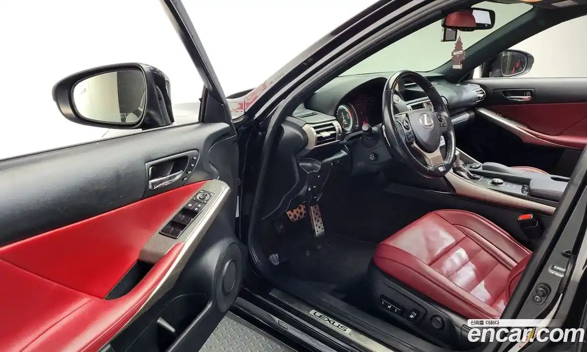 Lexus IS 2016 2.0 Автомат в Москве № 231996, фото 11