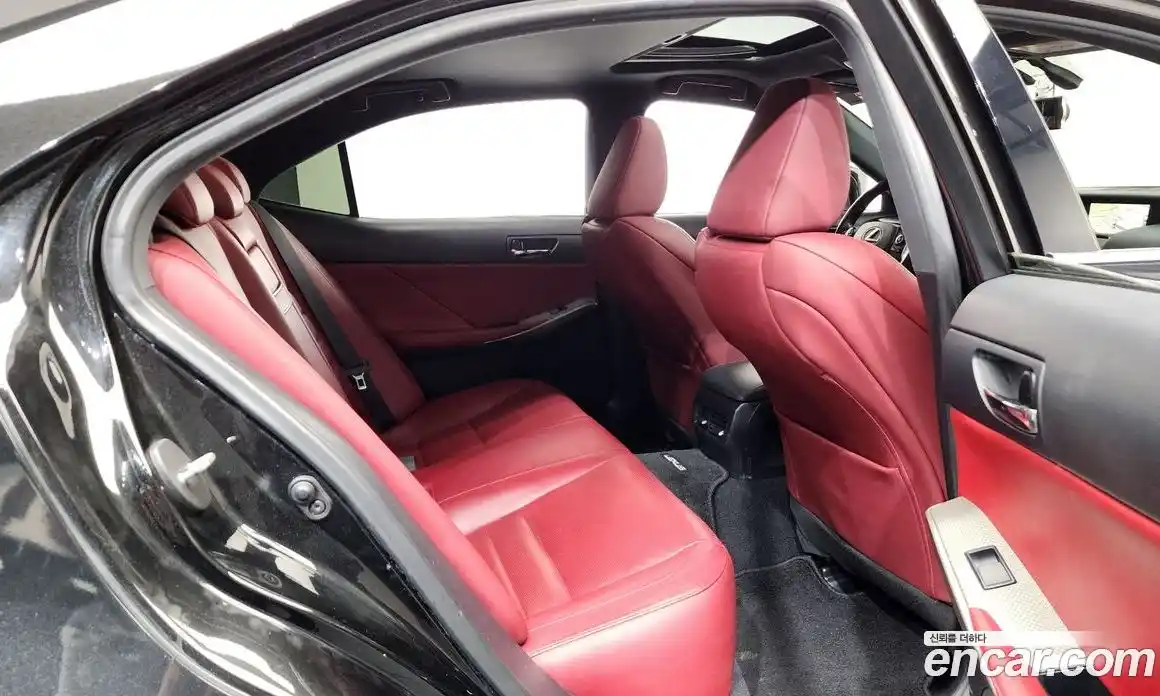 Lexus IS 2016 2.0 Автомат в Москве № 231996, фото 14