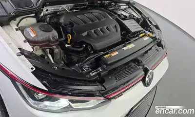 Volkswagen Golf 2024 2.0 Автомат в Москве № 232077, миниатюра 8