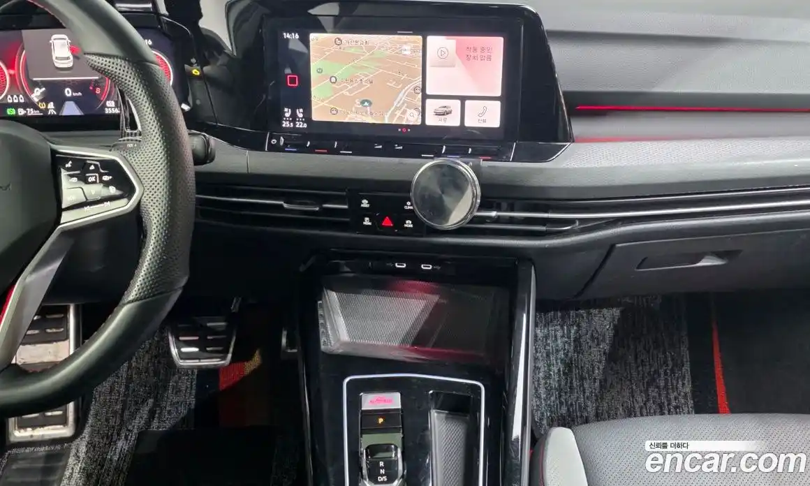 Volkswagen Golf 2024 2.0 Автомат в Москве № 232077, фото 9