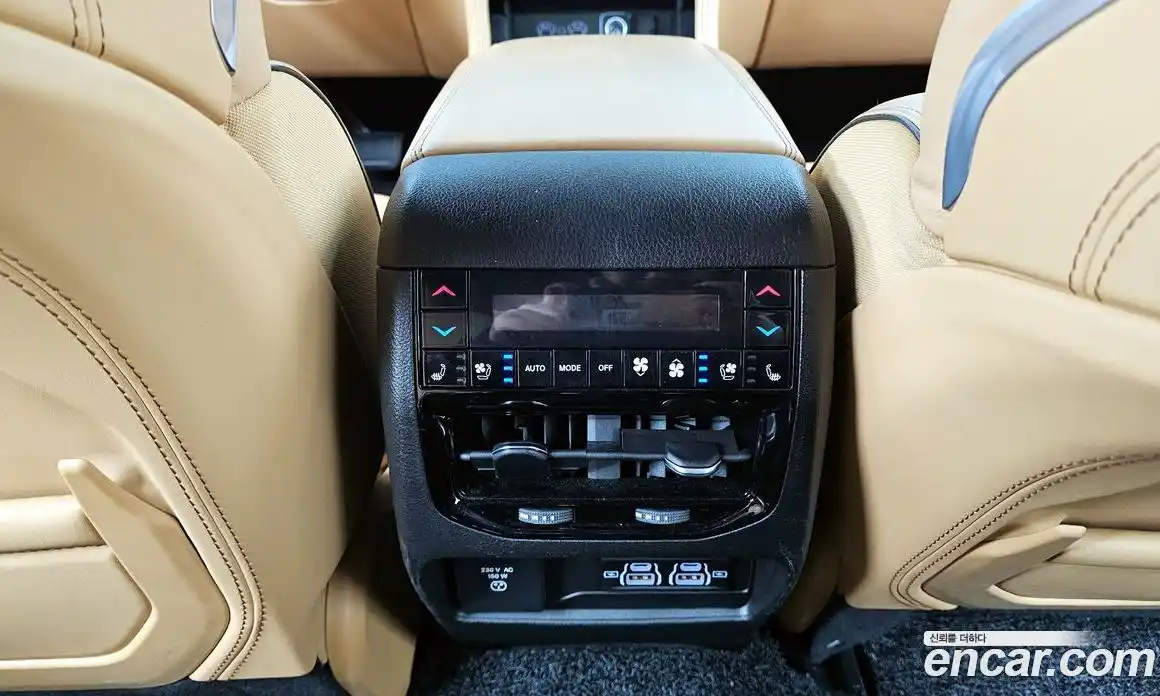 Jeep Cherokee 2021 3.6 Автомат в Москве № 232465, фото 18