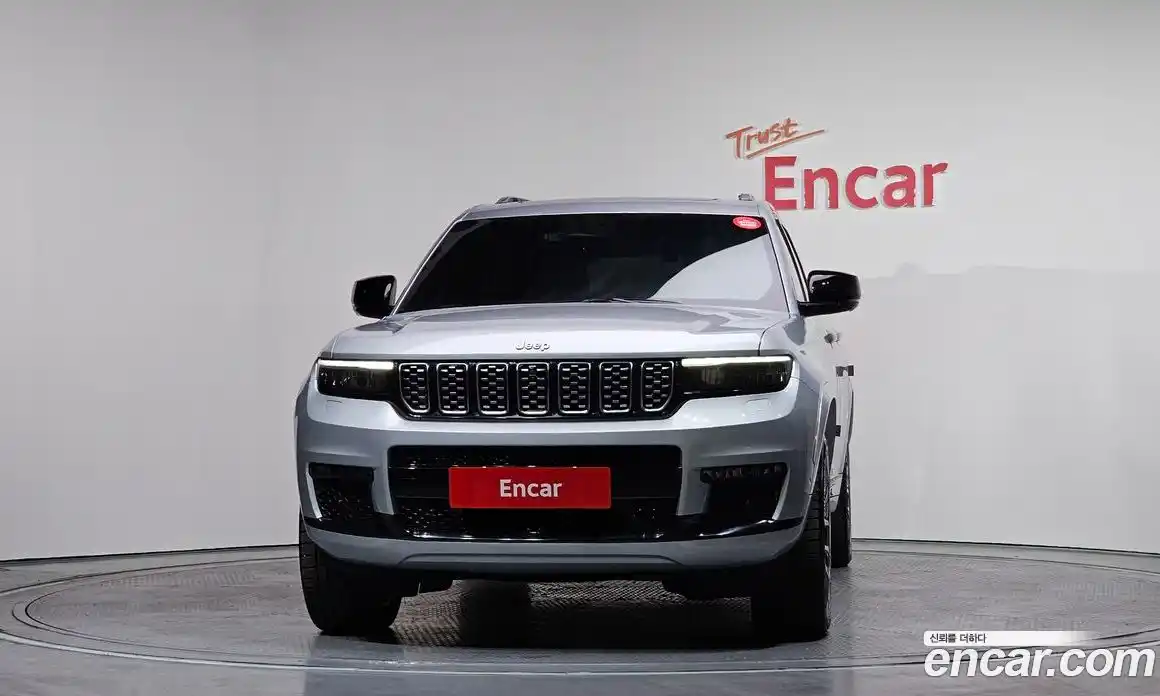 Jeep Cherokee 2021 3.6 Автомат в Москве № 232465, фото 3