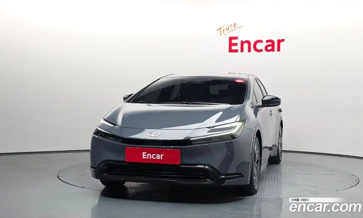 Toyota Prius 2024 2.0 Автомат в Москве № 232803, фото 14