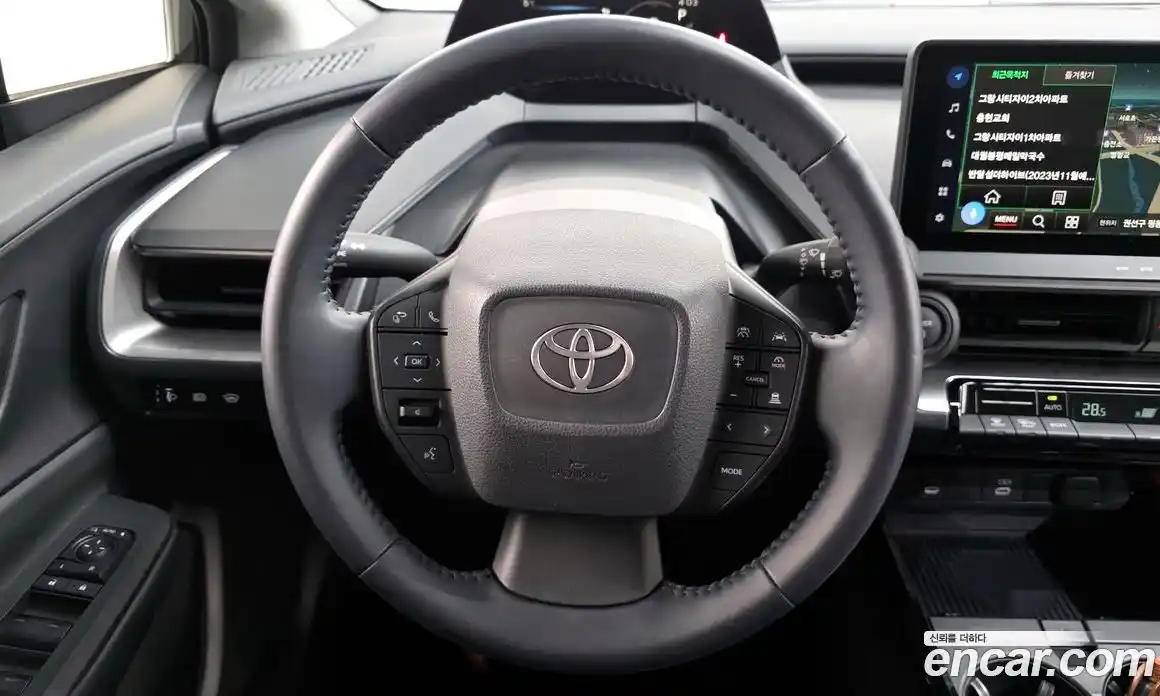 Toyota Prius 2024 2.0 Автомат в Москве № 232803, фото 15