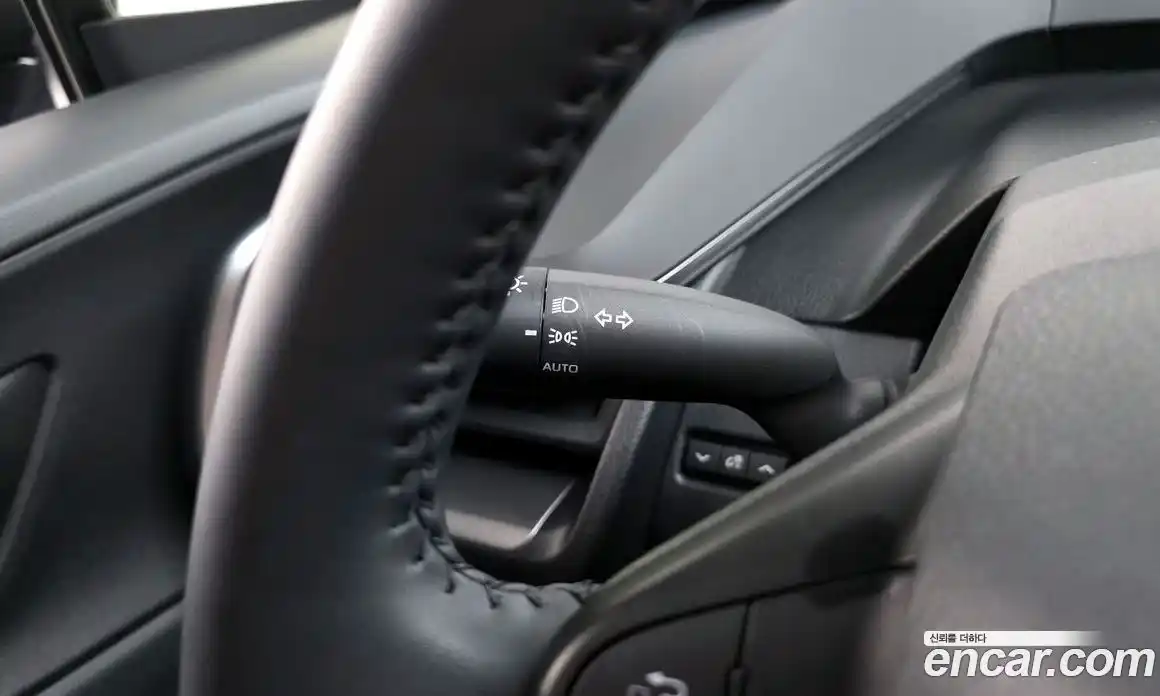 Toyota Prius 2024 2.0 Автомат в Москве № 232803, фото 7