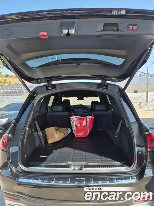 Mercedes-Benz GLS-Class 2024 3.0 Автомат в Москве № 238900, фото 9