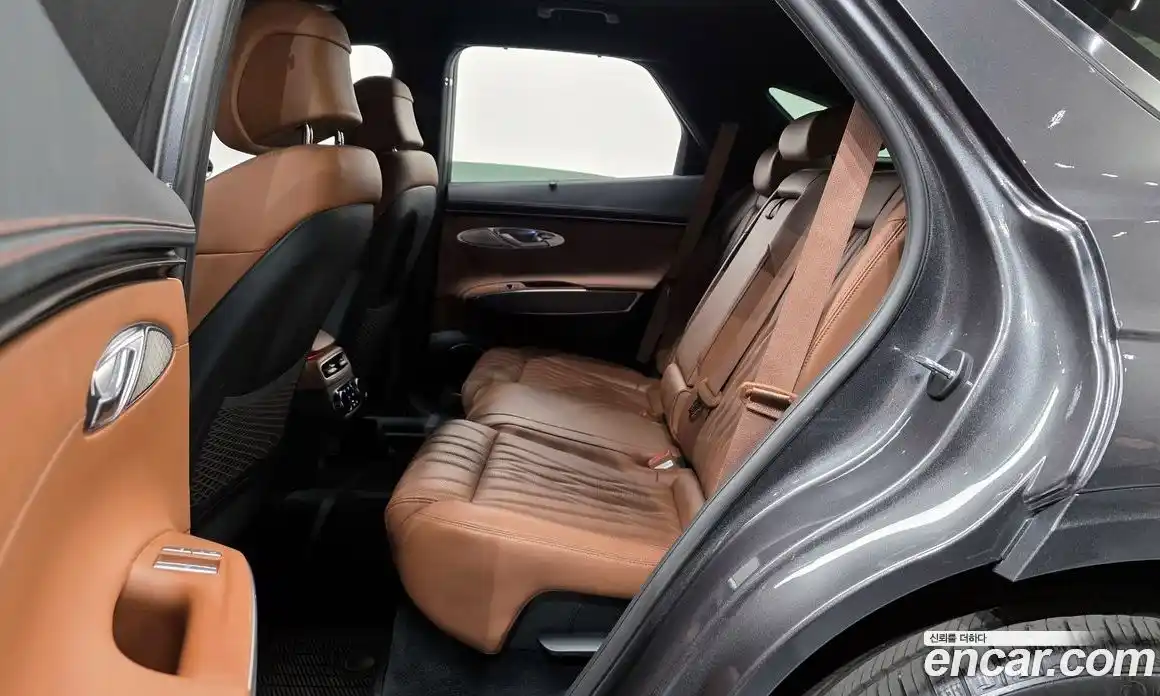 Genesis GV70 2023 2.5 Автомат в Москве № 24257, фото 12