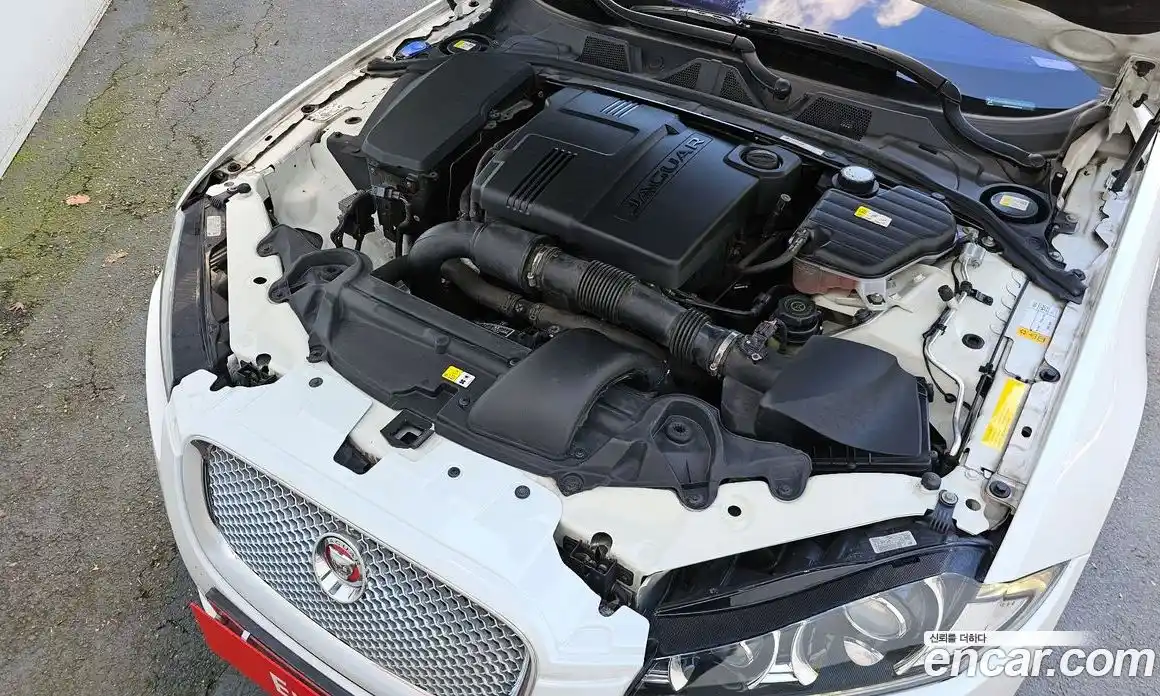 Jaguar XF 2014 2.2 Автомат в Москве № 247490, фото 18